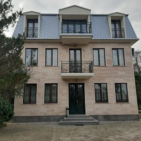 Lasha Guest House Махінджаурі Екстер'єр фото
